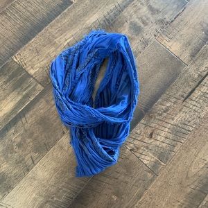 American Eagle infinity scarf